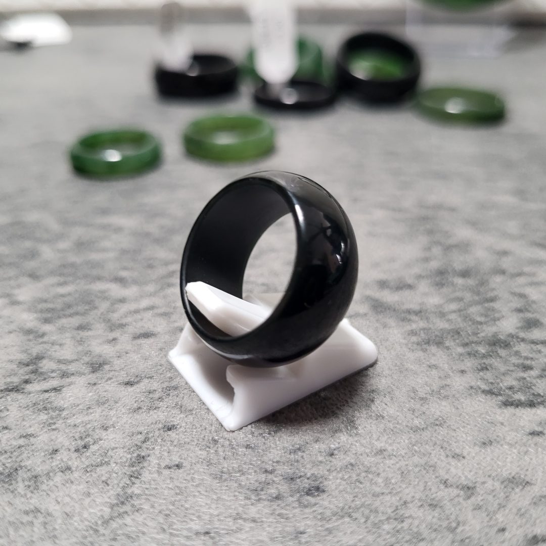 Black Jade 8 mm